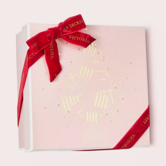 VS Tease Fine Fragrance Set - Picture 3 of 3